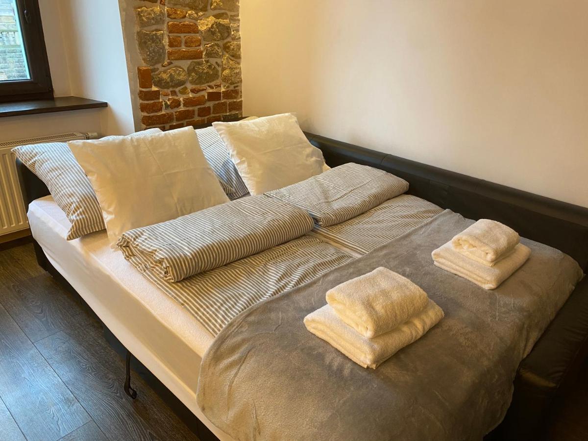 Apartament Przy Ratuszu Kłodzko Dış mekan fotoğraf