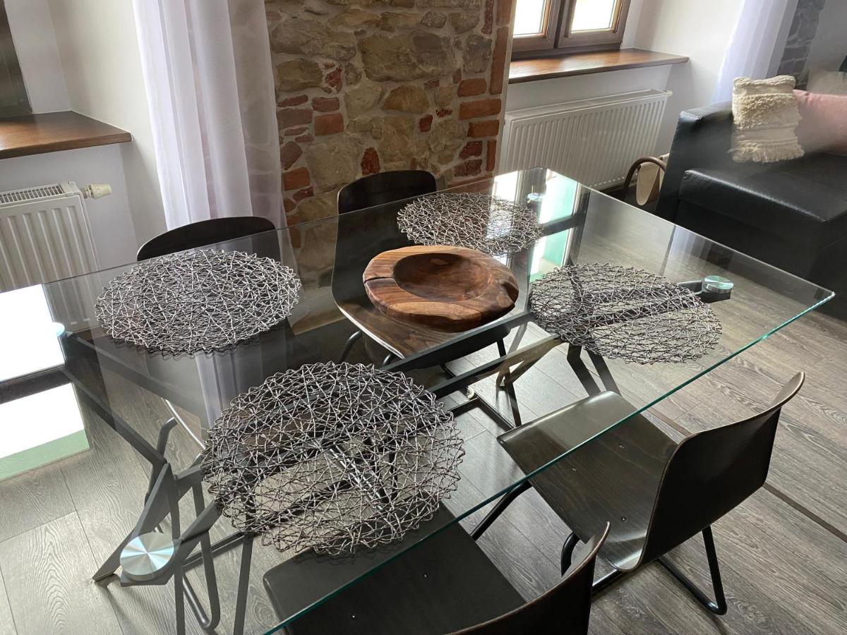 Apartament Przy Ratuszu Kłodzko Dış mekan fotoğraf