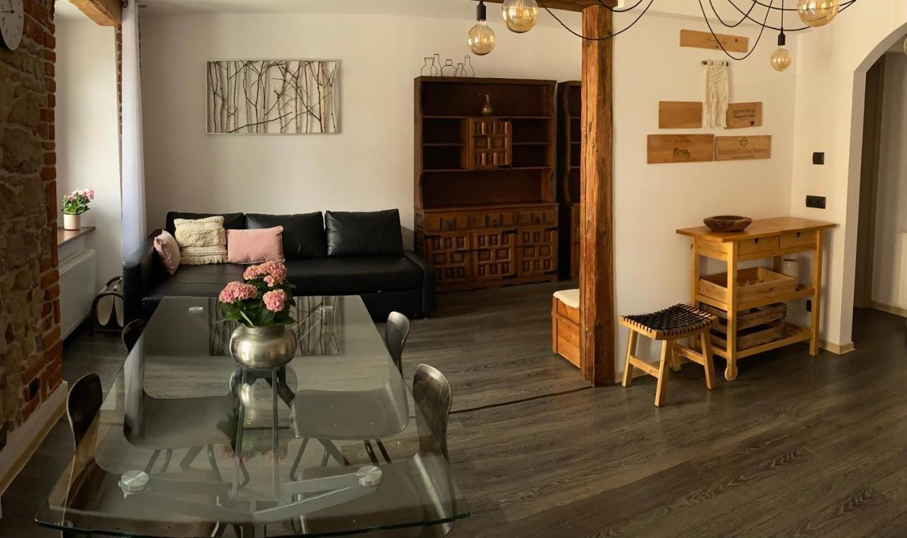 Apartament Przy Ratuszu Kłodzko Dış mekan fotoğraf